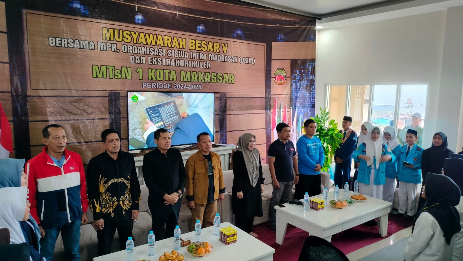 Jelang Akhir Periode, OSIM dan MPK MTsN 1 Makassar Gelar MUBES 2024