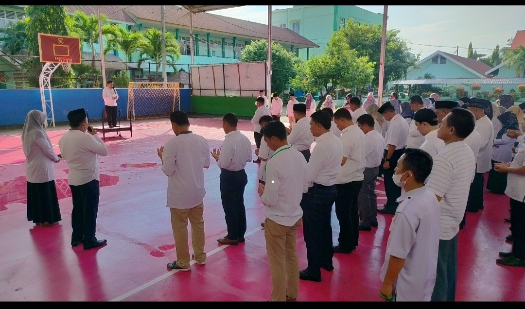 MTsN 1 Kota Makassar Melaksanakan Apel Kerja Setelah Lebaran Hari Raya Idul Fitri 1445 H/2024 M